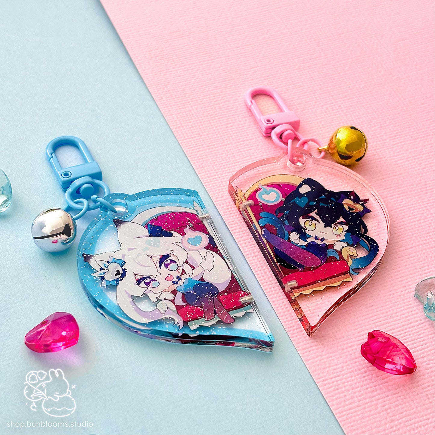 Glitter Keychain Set: Throne of Hearts